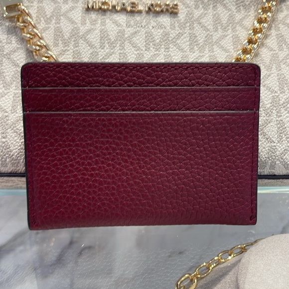 MICHAEL KORS
Reed Large Pebbled Leather Card Holder Case
Dark Cherry 
NWT - Picture 15 of 16